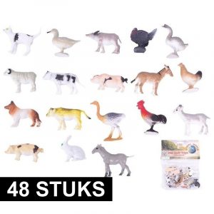 48x Plastic boerderij diertjes speelfiguren