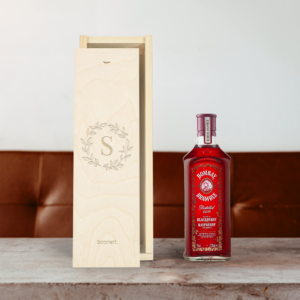 Gin in gegraveerde kist - Bombay Bramble
