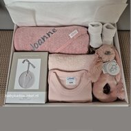Babygeschenk kraamcadeau met naam