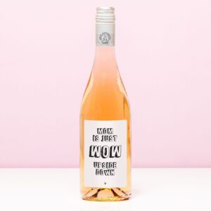 Wijnfles Mom Is Wow Upside Down - Rosé (Blush Rosé)