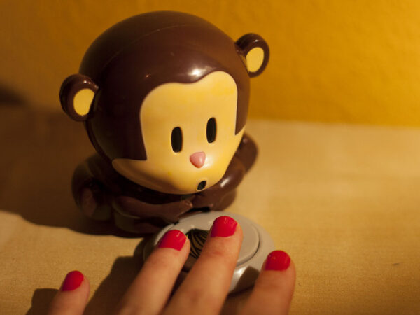 Blow Monkey NagelDroger