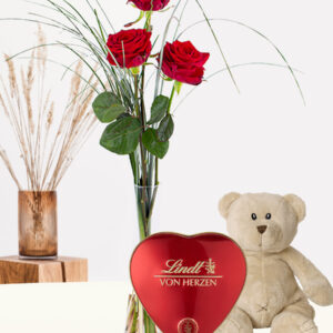 Drie rode rozen inclusief vaas, Lindt hart en teddybeer 17 cm - Valentijnsdag