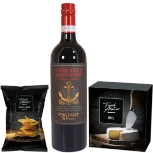 Kerstgeschenk Rode wijn - brie - chips