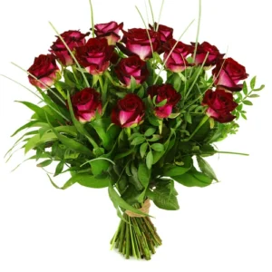 Boeket rode Rozen incl. bladmateriaal