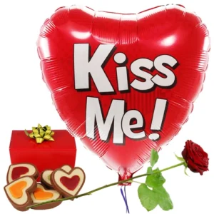 Kiss me hart ballon hartjes chocolade