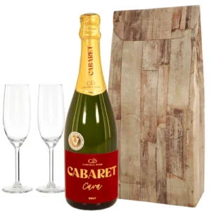 Cabaret Cava + 2 champagne glazen