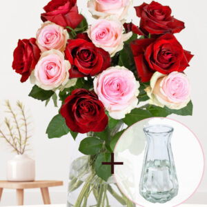 Rozenboeket Romy + gratis glasvaas Evita